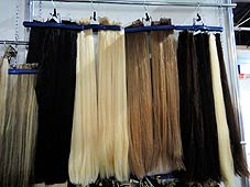 Продажа волос для наращивания в Днепропетровске, Украина, Киев, Одесса, Кривой рог, Днепродзержинск, Россия, Белоруссия доставка волос по всему миру. от 600$- 1300 $  за 1 кг, изготовление париков тресов, челок